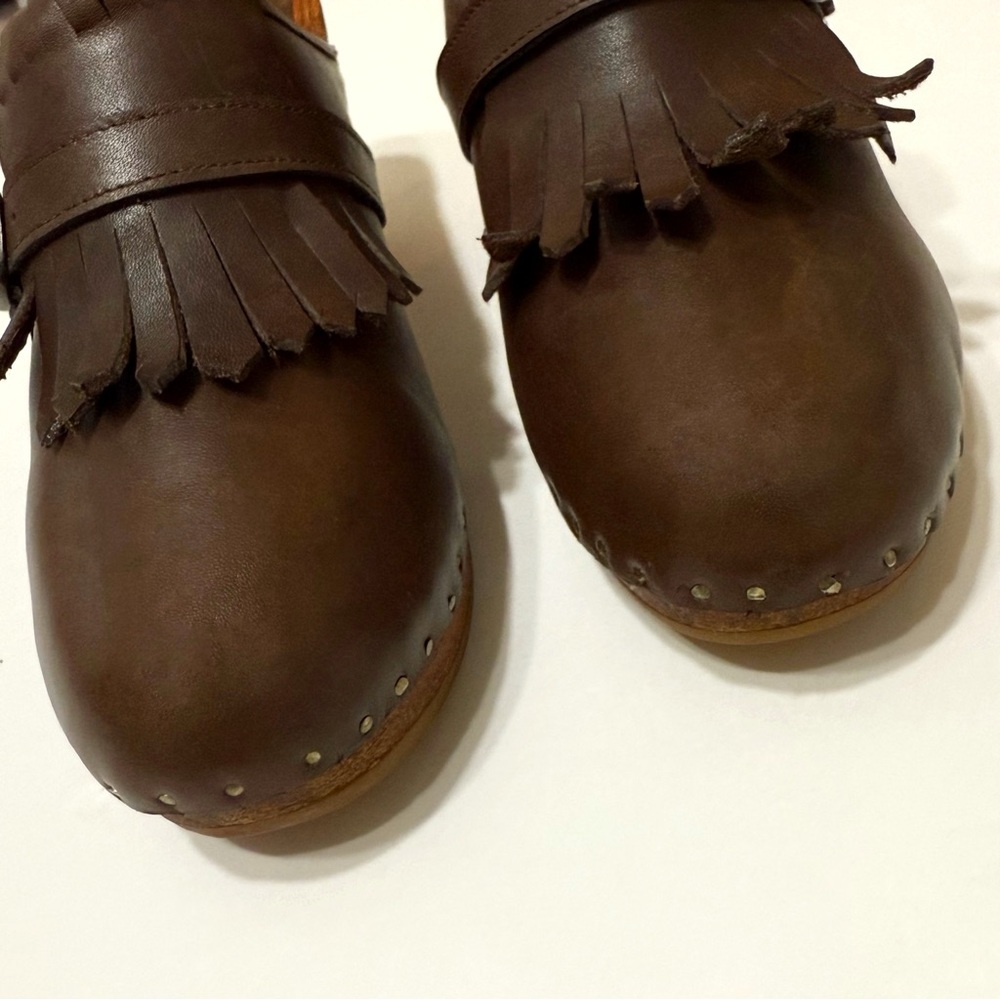 RACHEL COMEY BROWN LEATHER FRINGE WOOD HEEL CLOGS MULES - Picture 8 of 15